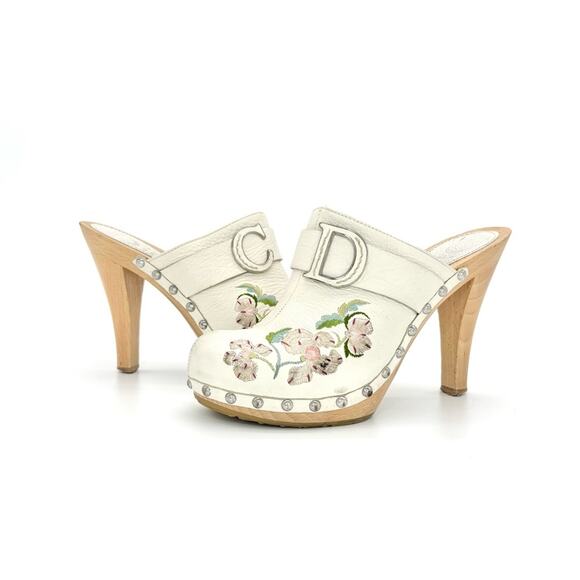 Vintage Dior Floral Embroidered White Leather Wooden Clogs 36.5 - Picture 2 of 7